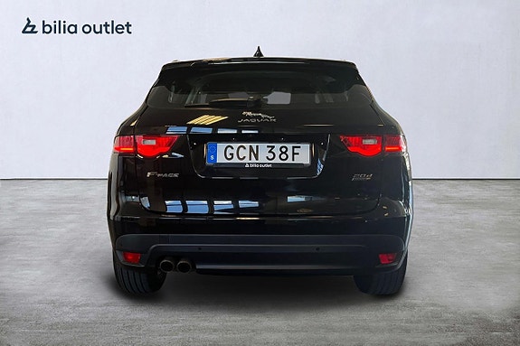 Jaguar F-PACE 5 of 28