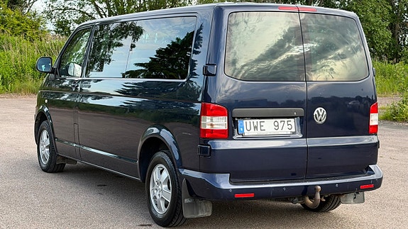 Volkswagen Caravelle 6 of 19