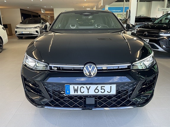 Volkswagen Passat 3 of 5