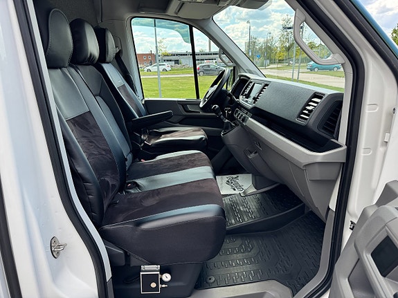 Volkswagen Crafter 12 of 13