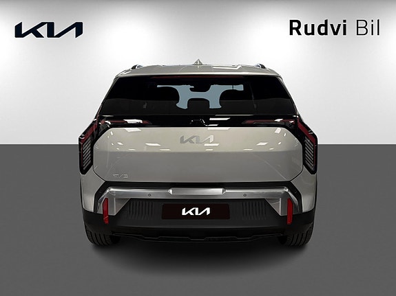 Kia EV3 5 of 5