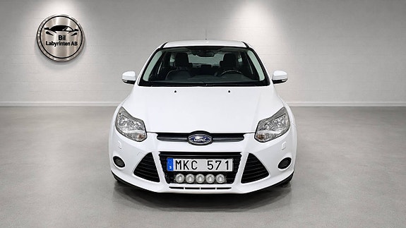 Ford Focus 7 of 14