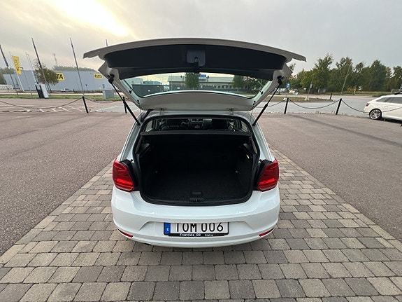 Volkswagen Polo 14 of 18