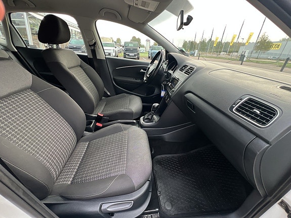 Volkswagen Polo 16 of 18