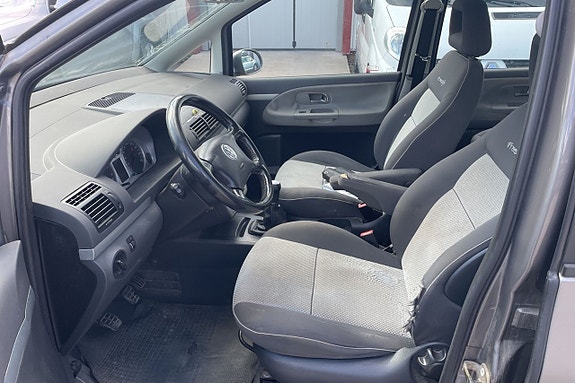 Volkswagen Sharan 6 of 13