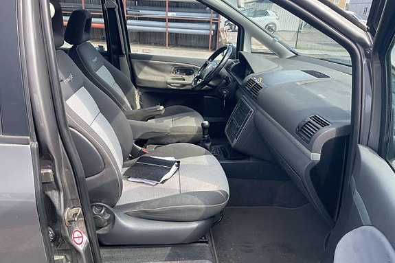 Volkswagen Sharan 10 of 13