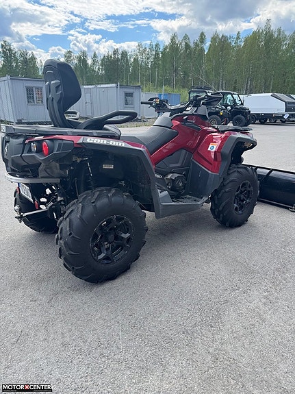 Can-Am Outlander CAN-AM 650 MAX PRO+ 3 of 7