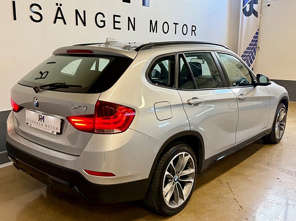 BMW X1 5 of 5
