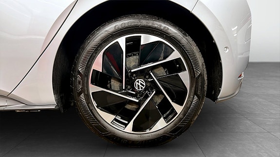 Volkswagen ID.3 6 of 12
