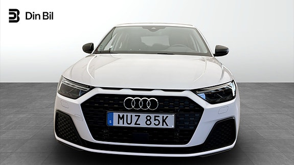 Audi A1 4 of 5