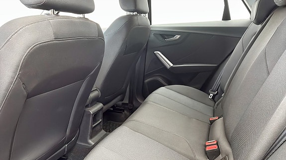 Audi Q2 11 of 12