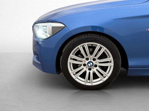 BMW 118d 25 of 28