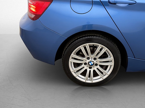 BMW 118d 27 of 28