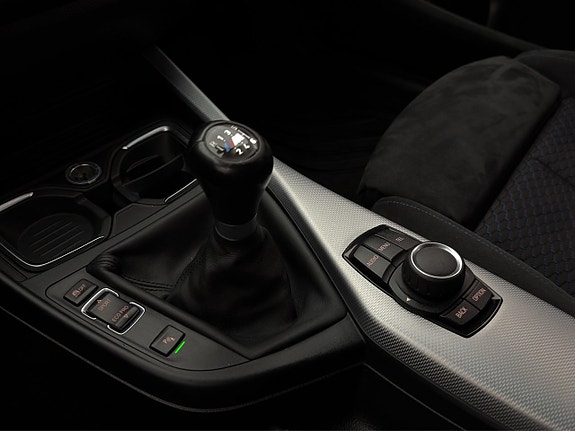 BMW 118d 20 of 28