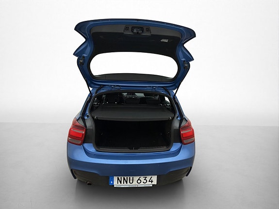 BMW 118d 24 of 28