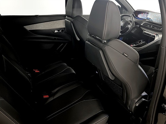 Peugeot 5008 13 of 16