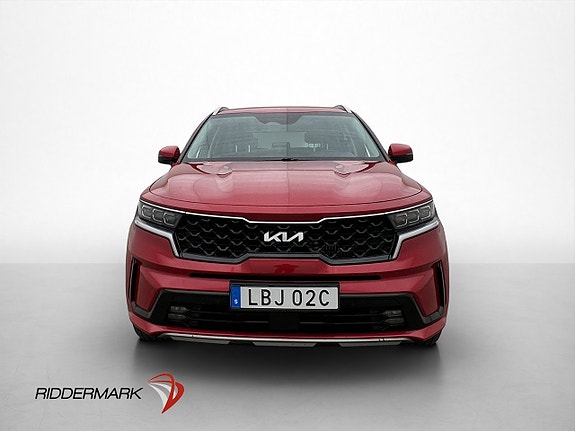 Kia Sorento 2 of 30