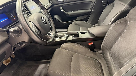 Renault Megane IV 14 of 15