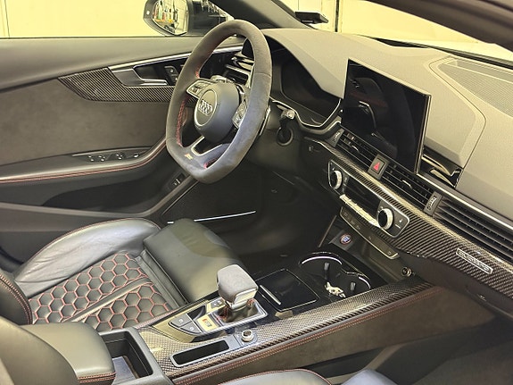 Audi RS4 12 of 24
