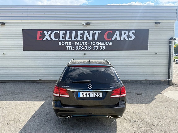 Mercedes-Benz E220 6 of 18