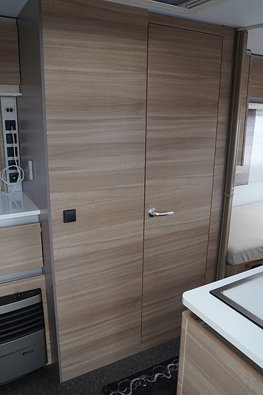 Adria Altea 492 LU / Långbädd / Mover / 1.300kg / Mycket fin 10 of 27