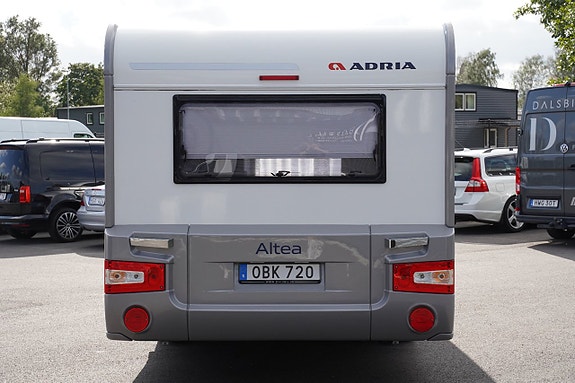 Adria Altea 492 LU / Långbädd / Mover / 1.300kg / Mycket fin 4 of 27