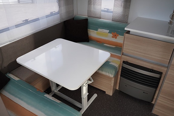 Adria Altea 492 LU / Långbädd / Mover / 1.300kg / Mycket fin 11 of 27