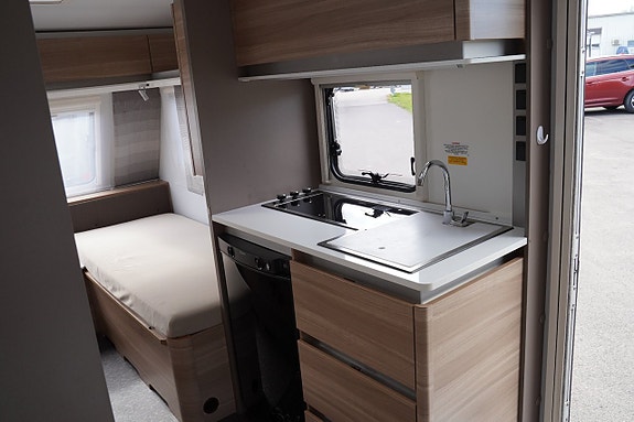 Adria Altea 492 LU / Långbädd / Mover / 1.300kg / Mycket fin 12 of 27