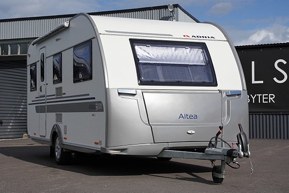 Adria Altea 492 LU / Långbädd / Mover / 1.300kg / Mycket fin 24 of 27