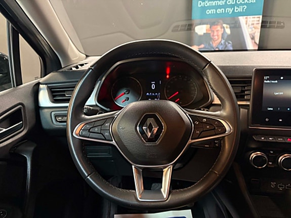 Renault Captur 14 of 15
