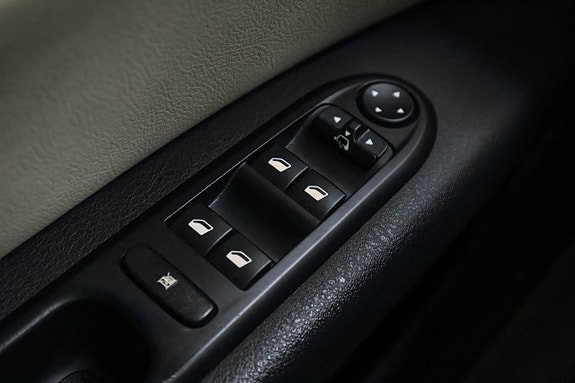 Peugeot 407 21 of 23