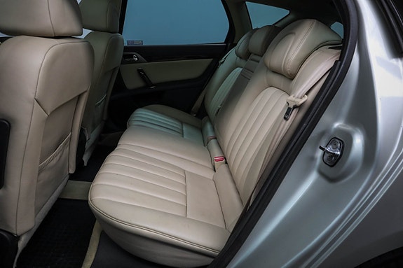 Peugeot 407 11 of 23