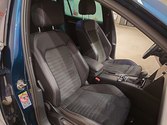 Volkswagen Passat 12 of 20
