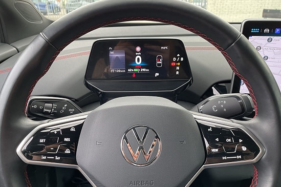 Volkswagen ID.5 GTX 16 of 18