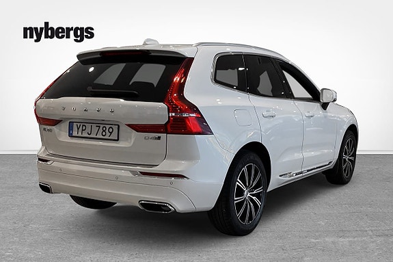 Volvo XC60 4 of 5
