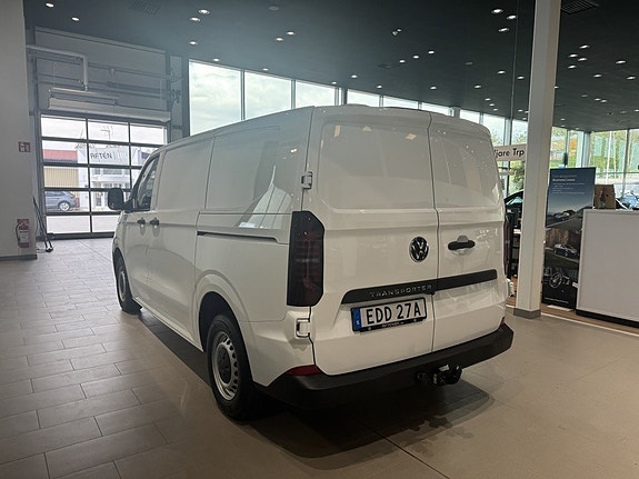 Volkswagen Transporter 7 of 17