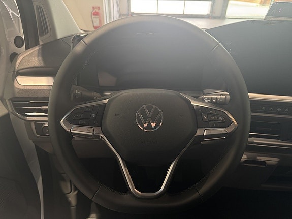 Volkswagen Transporter 11 of 17