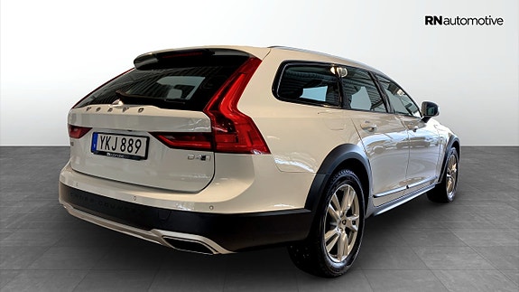 Volvo V90 Cross Country 5 of 5