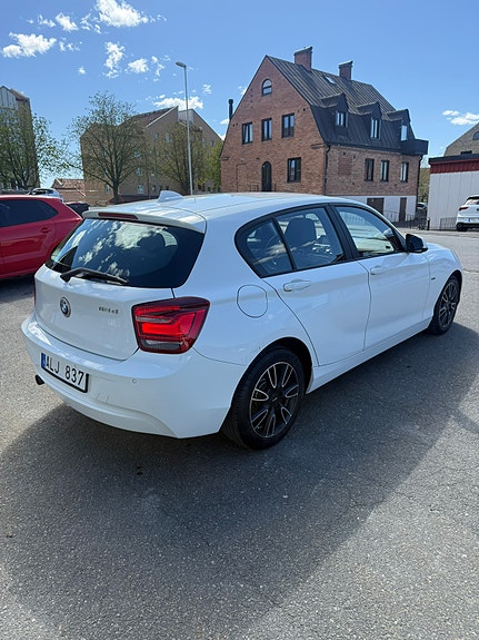 BMW 118d 5 of 5