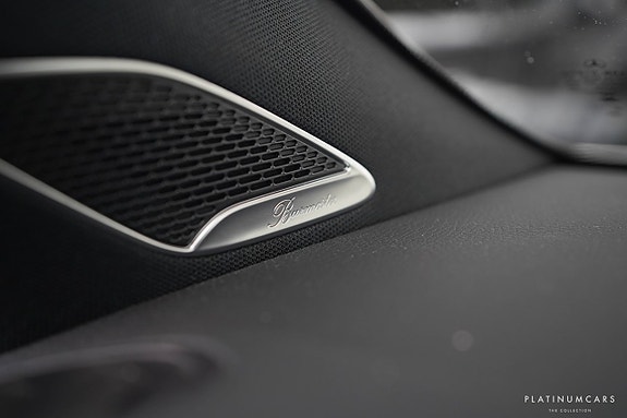 Mercedes-Benz GLA45 15 of 22