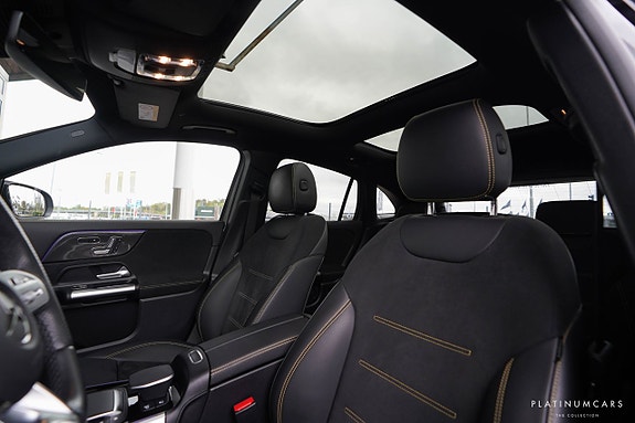 Mercedes-Benz GLA45 9 of 22