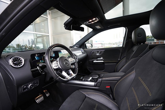 Mercedes-Benz GLA45 7 of 22
