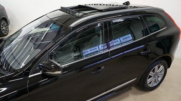 Volvo XC60 5 of 5