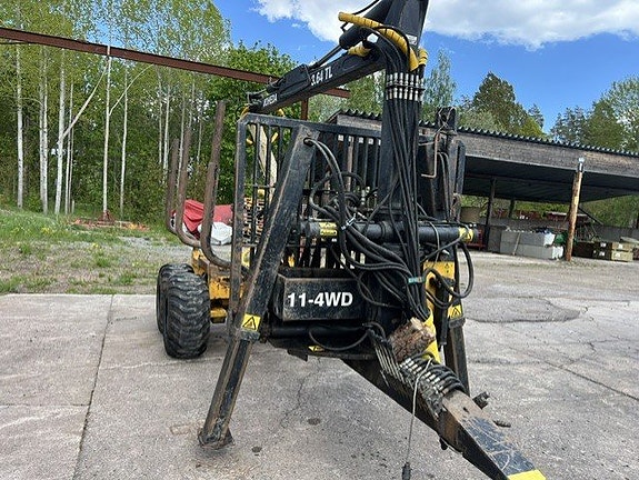 Moheda Skogsvagn 11 ton 4wd. 3 of 8