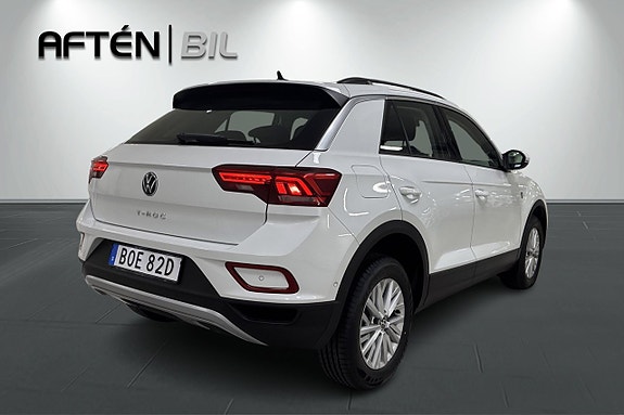 Volkswagen T-Roc 7 of 23