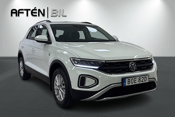 Volkswagen T-Roc 4 of 23