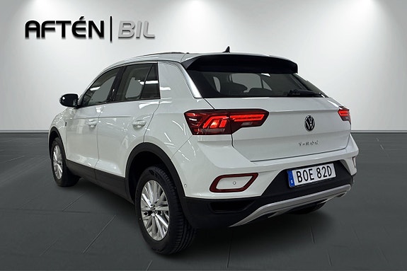 Volkswagen T-Roc 9 of 23