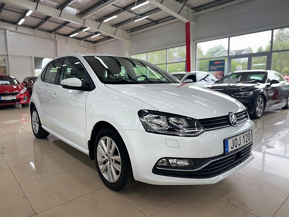 Volkswagen Polo 3 of 5