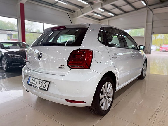 Volkswagen Polo 4 of 5