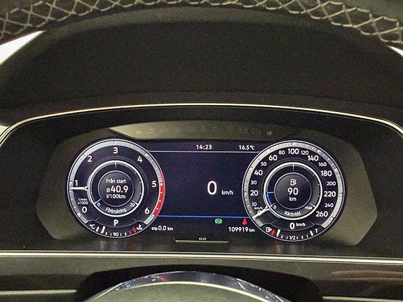 Volkswagen Tiguan 19 of 30